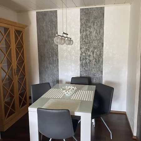 Zur Schoenen Aussicht Apartment *