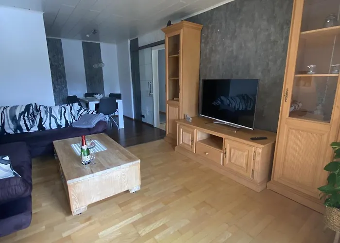 Zur Schoenen Aussicht *